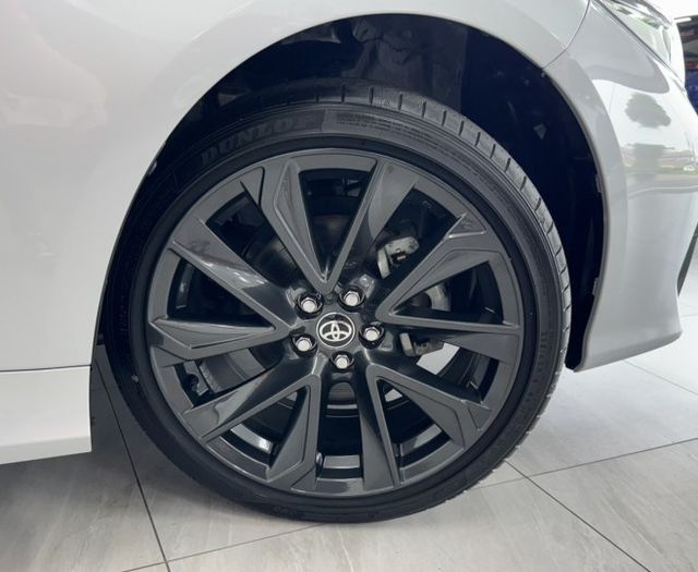 2024年型式  TOYOTA ALTIS GR版  中獎車~僅跑１５KM✅I KEY✅恆溫空調✅雙前座跑車座椅★歡迎蒞  第16張相片