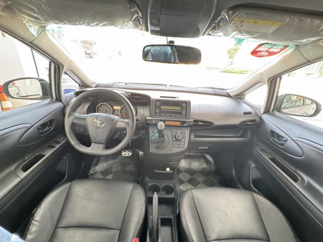 2010 TOYOTA WISH J~僅跑１７萬多KM✅恆溫空調✅蜂鳴式倒車輔助系統✅後視鏡方向指示燈★歡迎蒞臨賞車試  第3張相片