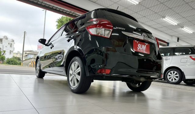 2017 TOYOTA YARIS~僅跑７萬多KM✅恆溫空調✅蜂鳴式倒車輔助系統✅ 電子煞車力道輔助★歡迎蒞臨賞車試乘★  第2張相片
