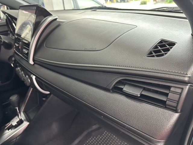 2017 TOYOTA YARIS~僅跑７萬多KM✅恆溫空調✅蜂鳴式倒車輔助系統✅ 電子煞車力道輔助★歡迎蒞臨賞車試乘★  第6張相片