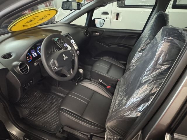 2023 Mitsubishi Colt Plus~僅跑1萬多KM✅I KEY✅環景影像系統✅盲點偵測✅電動尾門✅恆溫空  第5張相片