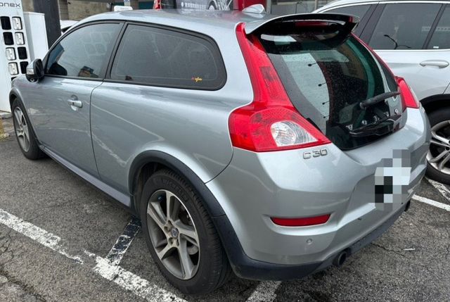 2012 VOLVO C30 D4僅跑６萬多KM✅恆溫空調✅定速巡航✅雙前座電動調整✅雙前座電熱椅✅雙前座位置記憶  第3張相片
