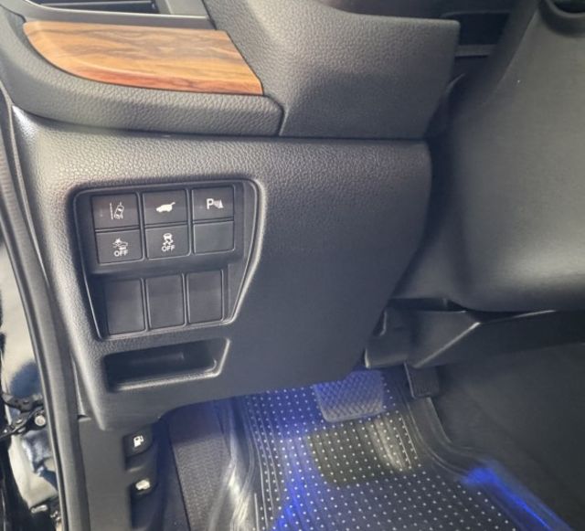 運動休旅車 2019 HONDA CRV 1.5 S僅跑５萬多KM～保證里程✅I KEY✅全景天窗✅電動尾門  第11張相片