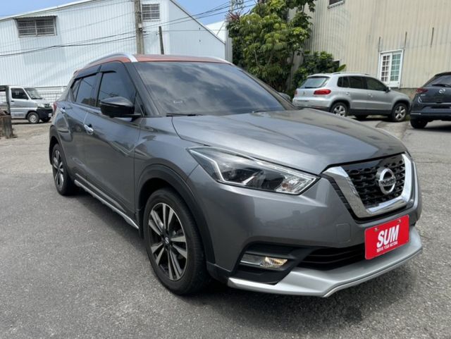 2022 NISSAN KICKS智行旗艦版~僅跑３萬多KM✅I KEY✅空力套件✅環景影像✅定速✅恆溫✅車頂行李架  第1張相片