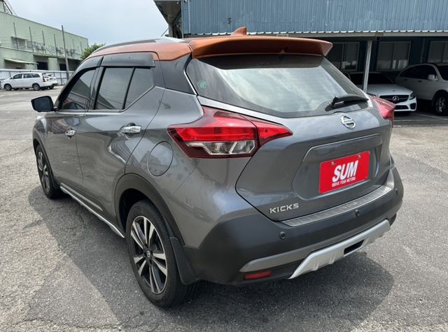 2022 NISSAN KICKS智行旗艦版~僅跑３萬多KM✅I KEY✅空力套件✅環景影像✅定速✅恆溫✅車頂行李架  第2張相片