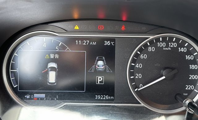 2022 NISSAN KICKS智行旗艦版~僅跑３萬多KM✅I KEY✅空力套件✅環景影像✅定速✅恆溫✅車頂行李架  第6張相片