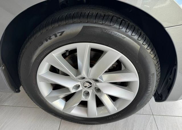 2023 SKODA SUPERB 菁英版 僅跑2萬多KM✅I KEY✅導航✅倒車影像✅定速巡航✅電動尾門✅恆溫空調  第20張相片