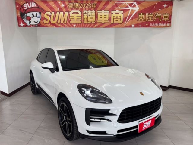 運動休旅車2021 PORSCHE MACAN 2.0T~僅跑３萬多KM✅20吋鋁圈✅原廠保養✅四輪新胎✅I KEY  第1張相片