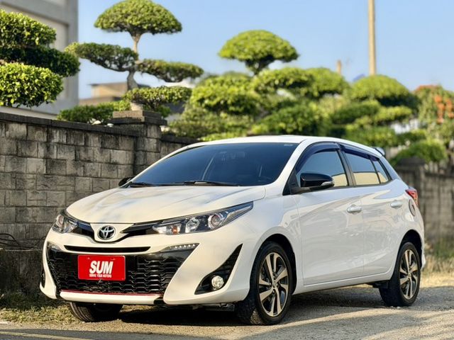2018 TOTOYA YARIS 1.5 S~實跑15萬多KM✅I KEY✅空力套件✅定速巡航✅方向盤快控鍵✅換檔撥片  第1張相片