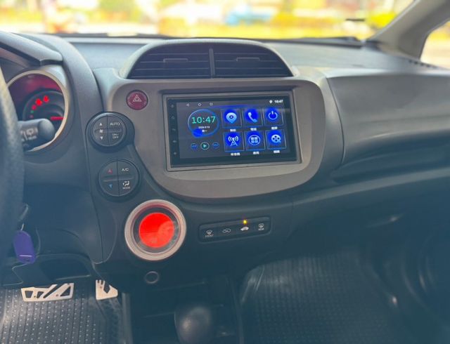 2014 HONDA FIT 1.5 VTi-S僅跑15萬多KM✅定速巡航✅恆溫空調✅換檔撥片✅方向盤快控鍵✅電動折疊後  第7張相片