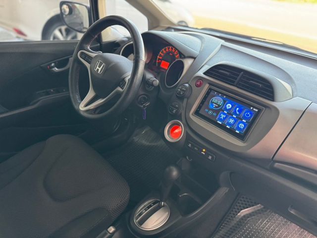 2014 HONDA FIT 1.5 VTi-S僅跑15萬多KM✅定速巡航✅恆溫空調✅換檔撥片✅方向盤快控鍵✅電動折疊後  第8張相片