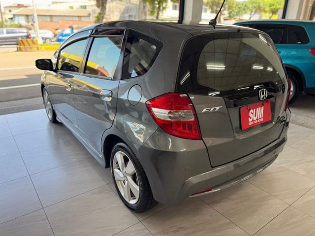 2014 HONDA FIT 1.5 VTi-S僅跑15萬多KM✅定速巡航✅恆溫空調✅換檔撥片✅方向盤快控鍵✅電動折疊後  第14張相片