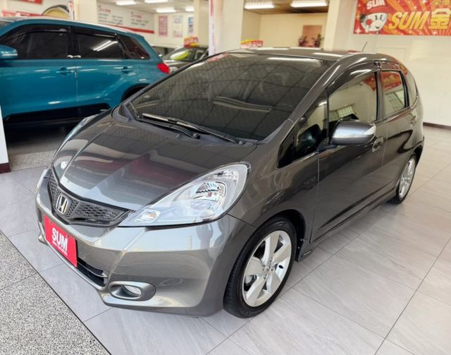 2014 HONDA FIT 1.5 VTi-S僅跑15萬多KM✅定速巡航✅恆溫空調✅換檔撥片✅方向盤快控鍵✅電動折疊後  第18張相片