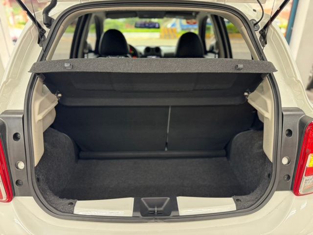 2018 NISSAN MARCH實跑8萬多KM～保證里程✅I KEY✅方向盤快控鍵✅恆溫空調✅電動折疊後視鏡  第12張相片