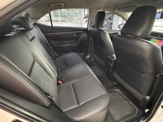 2015 TOYOTA COROLLA ALTIS實跑11萬多KM✅I KEY✅方向盤快控鍵✅恆溫空調✅定速巡航✅倒車雷  第12張相片