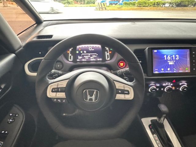 2021 HONDA FIT1.5HOME汽油版~僅跑３萬多KM✅7吋觸控螢幕✅定速巡航✅換檔撥片✅方向盤快控鍵✅恆溫空  第4張相片