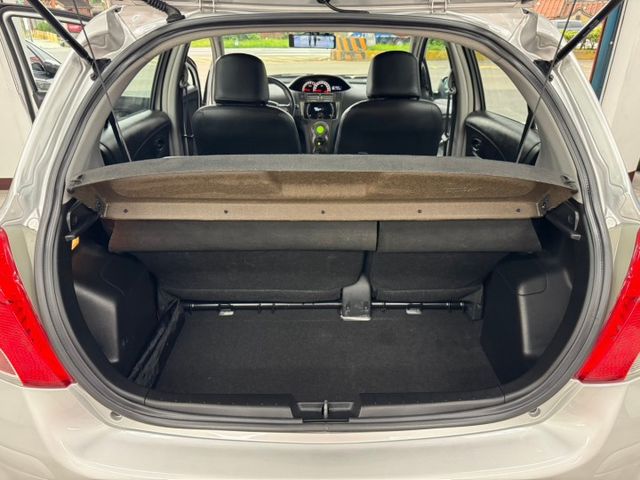 2014 TOTOYA YARIS實跑10萬多KM～保證里程✅方向盤快控鍵✅恆溫空調蜂鳴式✅倒車輔助系統✅電動折疊後視鏡  第18張相片