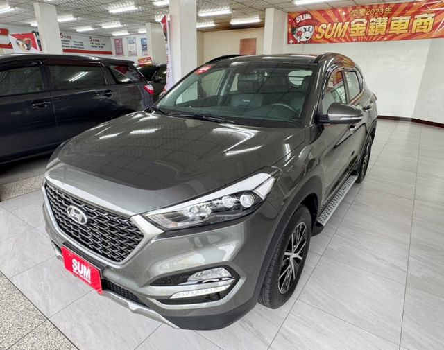 ❱❱❱TUCSON 尊貴TURBO運動休旅車✔️一手車✔️原鈑件✅I KEY✅全景天窗✅駕駛座電動調整✅定速巡航  第5張相片