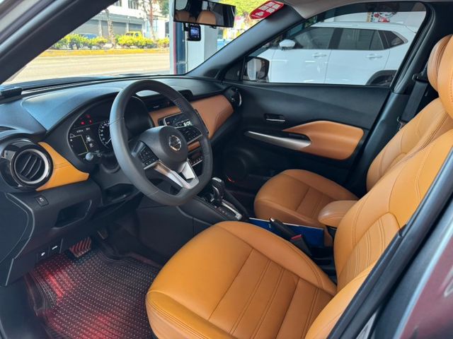 ❱❱❱跨界休旅車~智行旗艦版✔️靈活駕馭兼具省油與動力✅I KEY✅空力套件✅環景影像✅定速✅恆溫✅車頂行李架  第3張相片