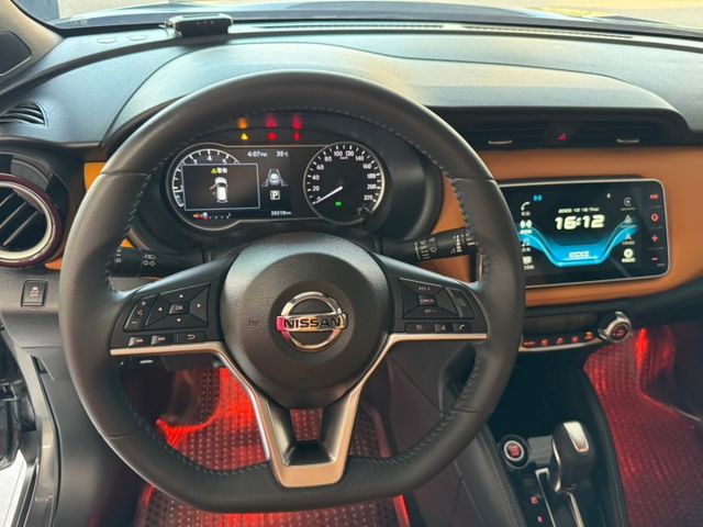 ❱❱❱跨界休旅車~智行旗艦版✔️靈活駕馭兼具省油與動力✅I KEY✅空力套件✅環景影像✅定速✅恆溫✅車頂行李架  第5張相片