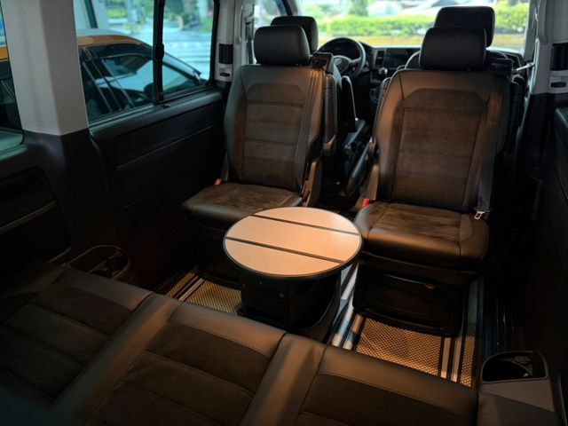 ❱❱❱市場稀有廂型休旅車~鋁圈正BBS~車宿露營 ✅原版件✅低里程✅電動雙側滑門✅電動尾門✅後座折疊小桌  第15張相片