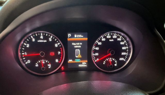 ❱❱❱1.0T 智慧油電時尚版✔️省油✔️舒適與駕馭樂趣  ✅原鈑件✅低里程✅定速巡航✅恆溫空調✅方向盤快控鍵✅中控螢幕  第8張相片