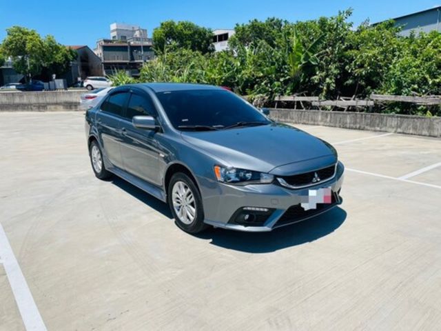MITSUBISHI三菱 LANCER FORTIS  第2張相片