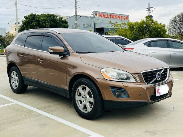 VOLVO富豪 XC60  第3張相片