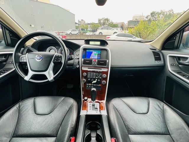 VOLVO富豪 XC60  第5張相片