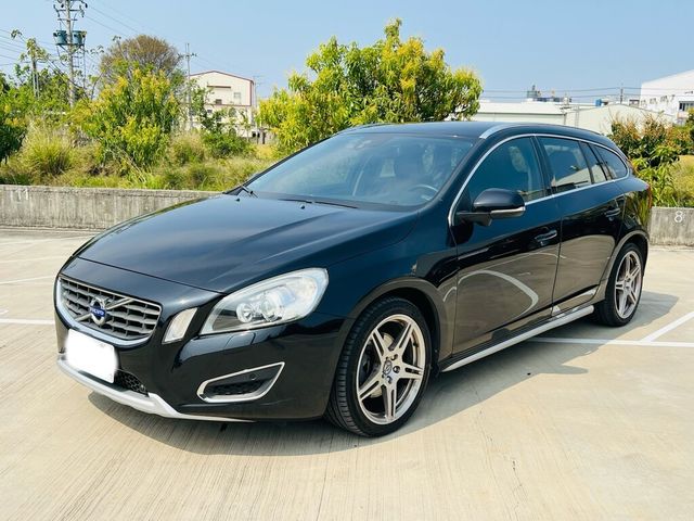 VOLVO富豪 V60  第1張相片