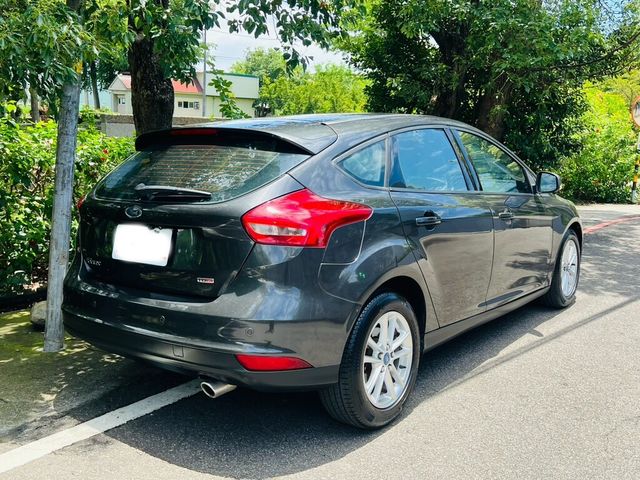 FORD福特 FOCUS  第13張相片