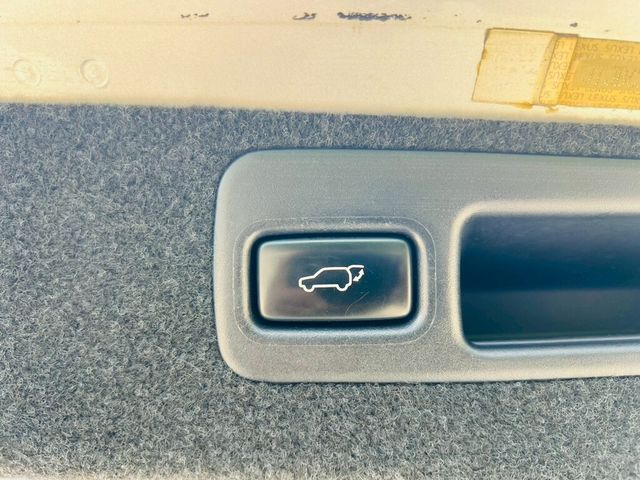 LEXUS凌志 RX450H  第13張相片