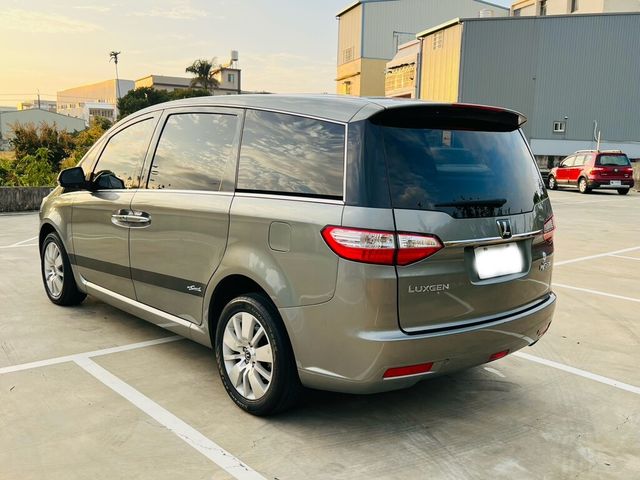 LUXGEN納智捷 7 MPV  第11張相片