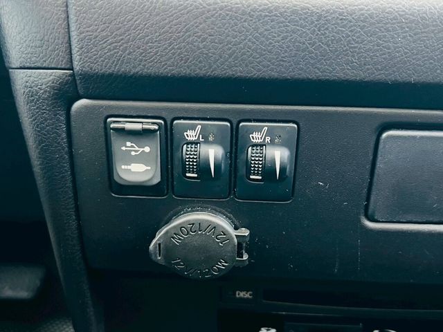 TOYOTA豐田 SIENNA  第13張相片