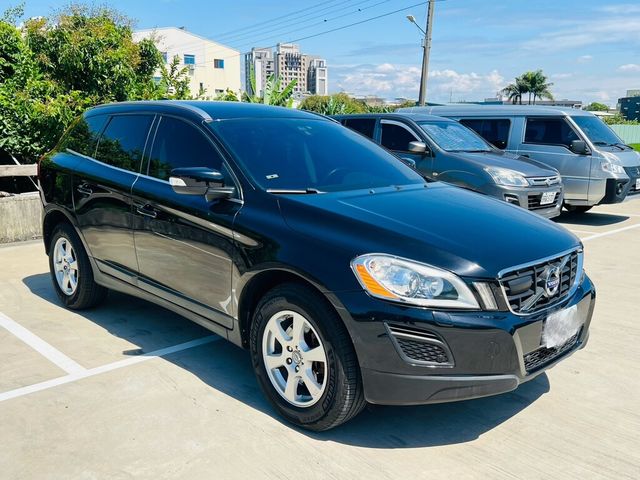 VOLVO富豪 XC60  第2張相片