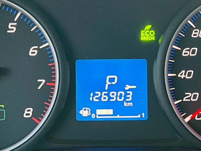 MITSUBISHI三菱 OUTLANDER  第8張相片