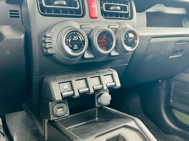 SUZUKI鈴木 JIMNY  第8張相片