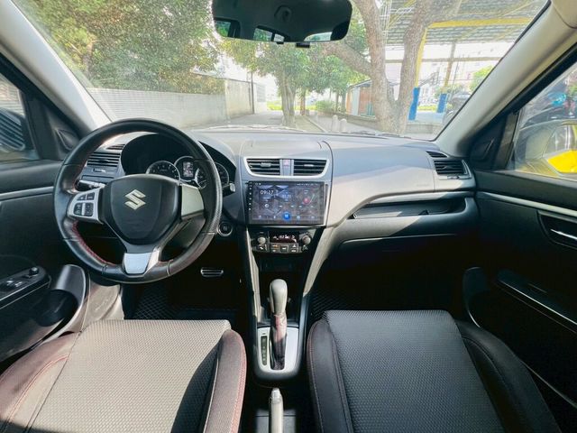 SUZUKI鈴木 SWIFT  第3張相片