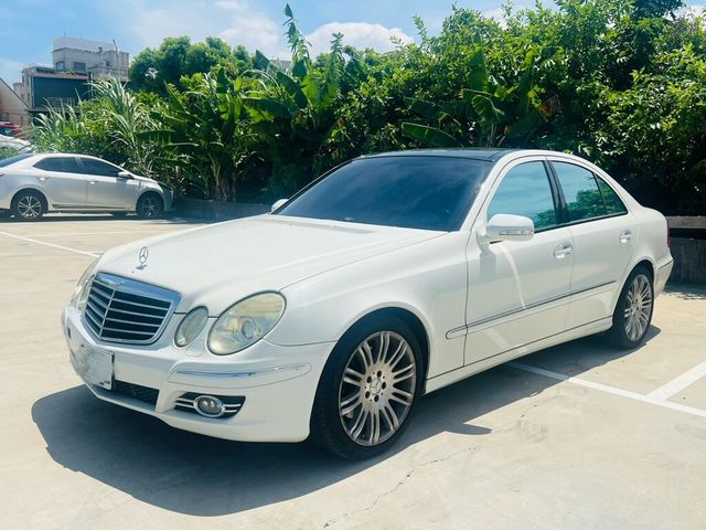 M-BENZ賓士 E350  第1張相片