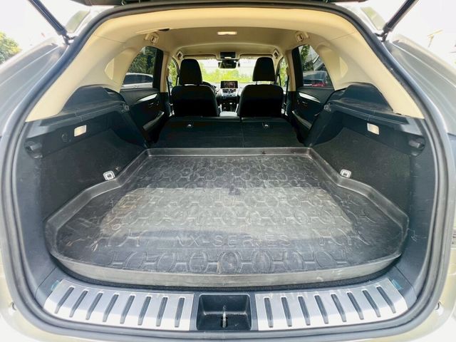 LEXUS凌志 NX200  第11張相片