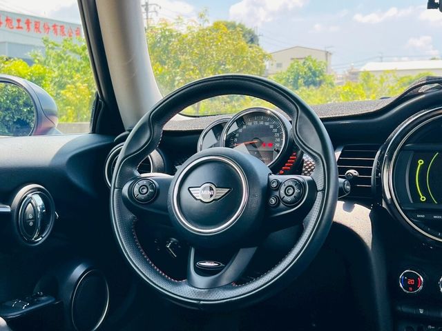 MINI迷你 COOPER S  第6張相片