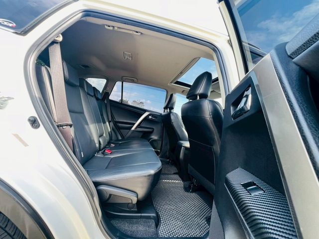 TOYOTA豐田 RAV4  第5張相片
