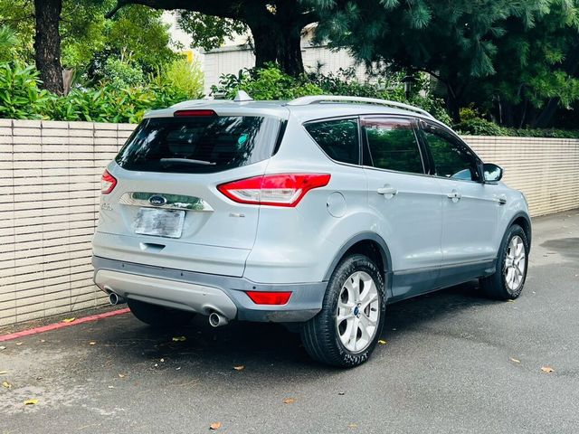 FORD福特 KUGA  第2張相片