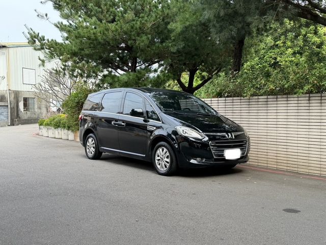 LUXGEN納智捷 7 MPV  第2張相片