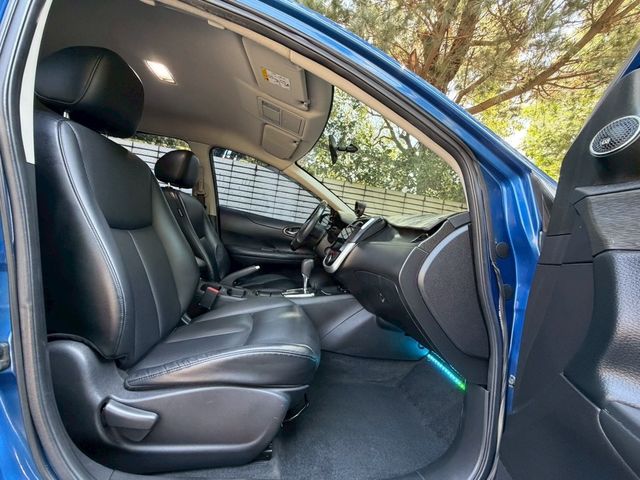 NISSAN日產 TIIDA  第4張相片