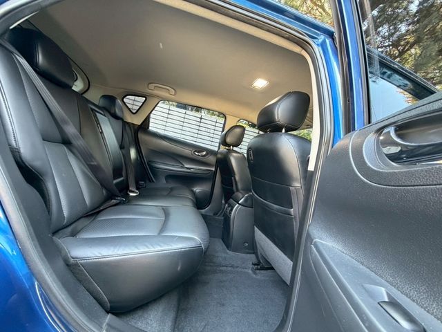 NISSAN日產 TIIDA  第5張相片