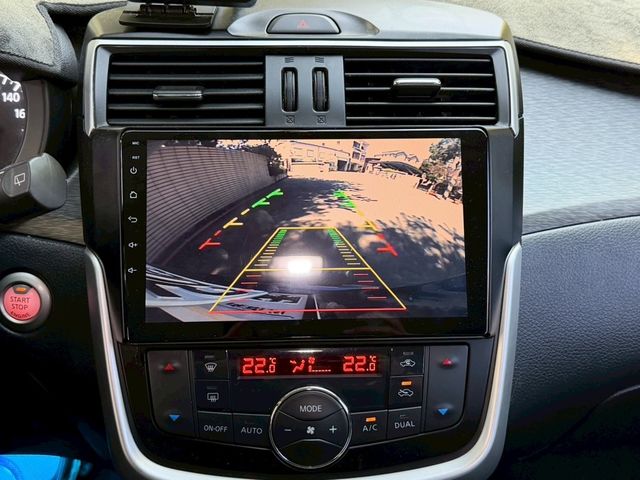 NISSAN日產 TIIDA  第8張相片