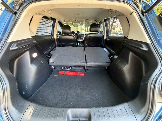 NISSAN日產 TIIDA  第11張相片