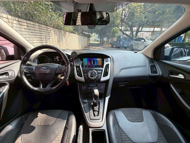 FORD福特 FOCUS  第3張相片