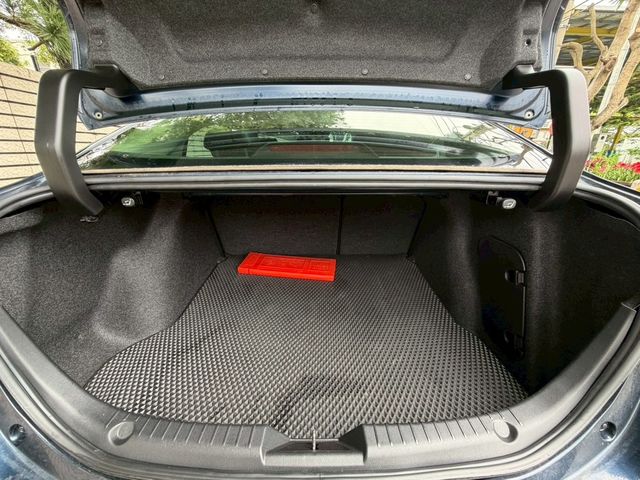 MAZDA馬自達 MAZDA 3  第11張相片
